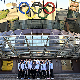 Юниорская сборная Казахстана по хоккею на траве посетила НОК Беларуси