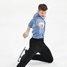 Новокузнеце откатали короткую программу фигуристы 8