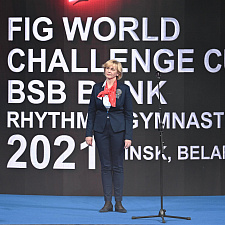 Rhythmic gymnastics 90