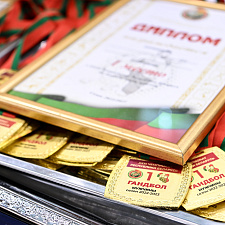 -Мешков Брест- в 15-й раз стал чемпионом Беларуси по гандболу 43