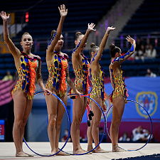 Rhythmic gymnastics 74