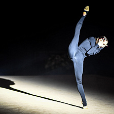 Rhythmic gymnastics 86