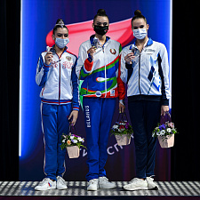 Rhythmic gymnastics 77