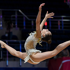 Rhythmic gymnastics 33