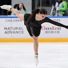 Новокузнеце откатали короткую программу фигуристы 23