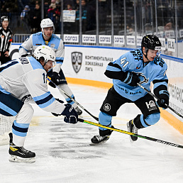 Хоккеисты минского "Динамо" проиграли "Сибири" в матче чемпионата КХЛ