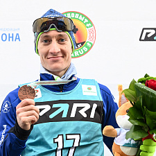 и Лазовский вошли в тройку лучших по итогам масс-старта на этапе Кубка Содружества 90