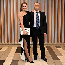 отмечает 30-летие 8