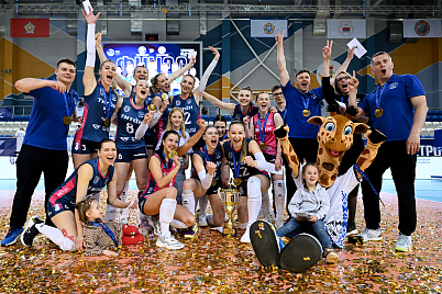 Волейболистки "Минчанки" в восьмой раз подряд выиграли чемпионат Беларуси