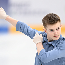 Новокузнеце откатали короткую программу фигуристы 3