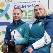 Новокузнеце откатали короткую программу фигуристы 21