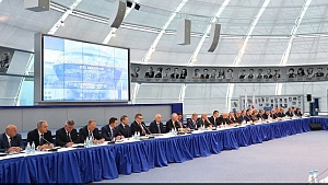 "Напрягайте всех" - Лукашенко поручил решить в Минске проблему долгостроев до проведения Евроигр