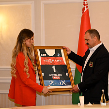 с командой по биатлону 5