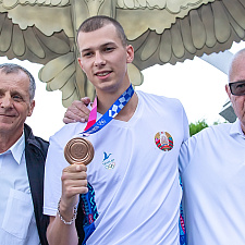 04-08-2021 - 73Встреча призёра олимпиады Максимы Недосекова