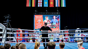 На ринге с победителями!