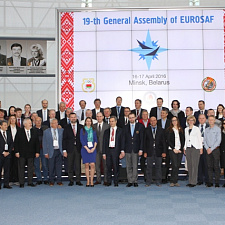 noc-parus-16-04-2016