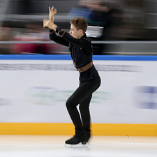 Новокузнеце откатали короткую программу фигуристы 9