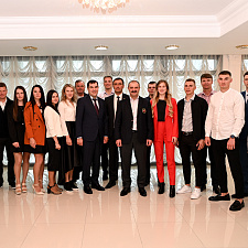 с командой по биатлону 12