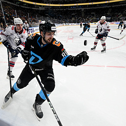 Минское «Динамо» уступило «Нефтехимику» 