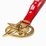 Медаль турніра чатырохразовай алімпійскай чэмпіёнкі Дар'і Домрачэвай (біатлон) "Гонка легенд"
